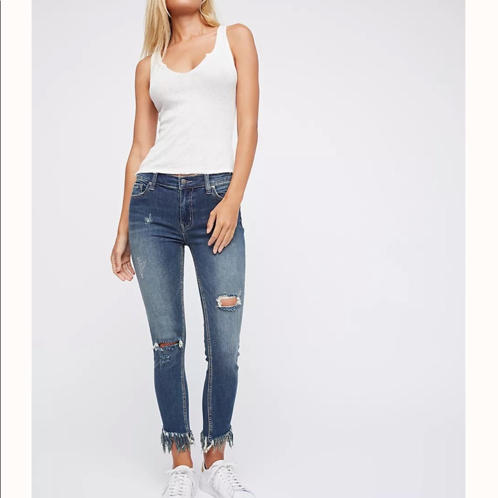 Free People jeans Great Heights Frayed Size 26